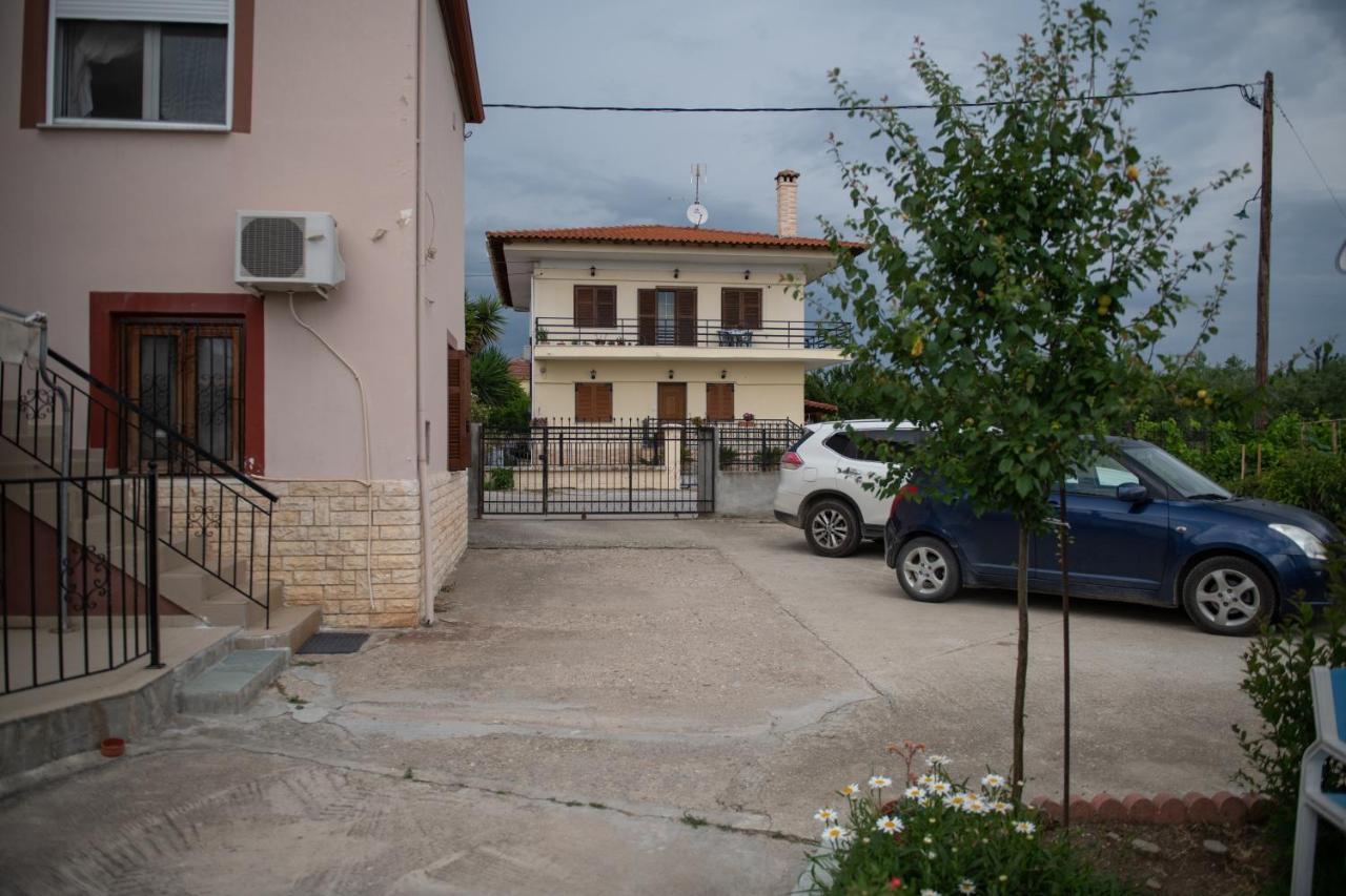 Agrikia Tis Vasilikis Apartment Ormilia ภายนอก รูปภาพ