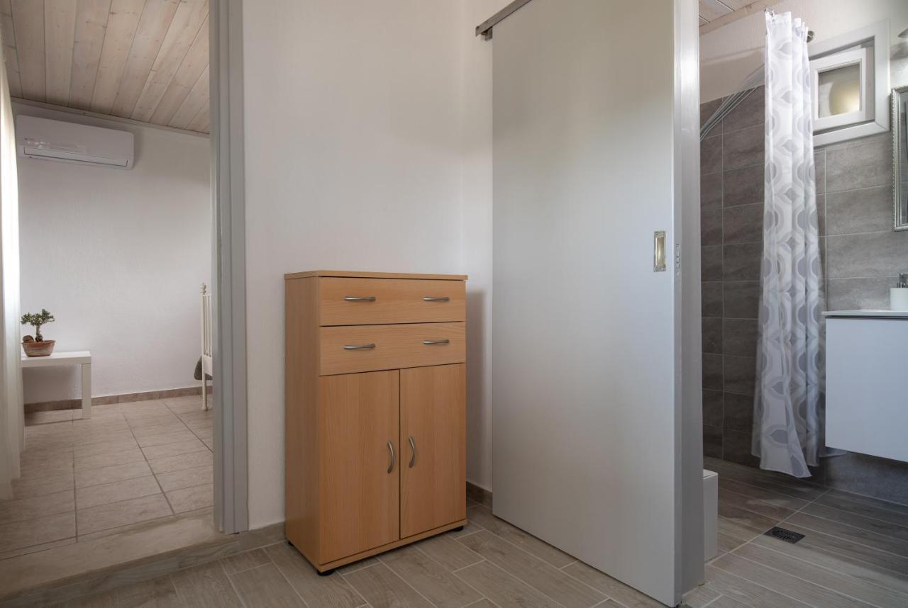 Agrikia Tis Vasilikis Apartment Ormilia ภายนอก รูปภาพ